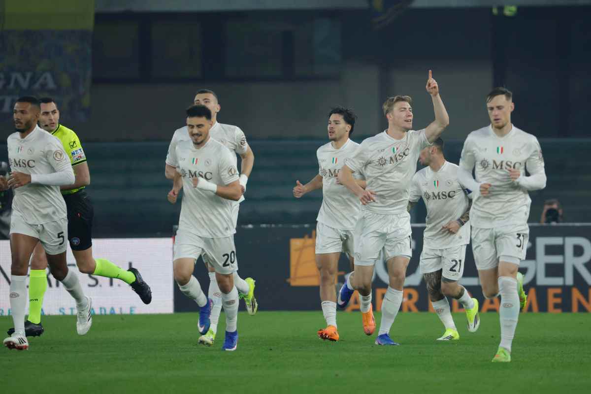 Napoli sotto accusa dall'estero, arriva un retroscena inquietante: l'hanno fatto di proposito